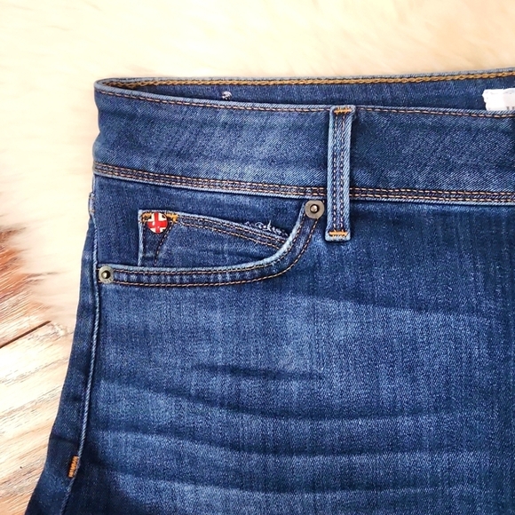 Hudson Womens Medium Wash Cuffed Shorts - Picture 3 of 6